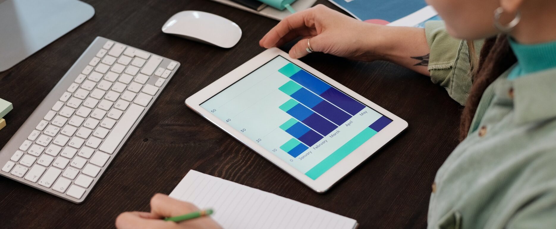 Email Marketing to Attract Clients as a Real Estate Agent